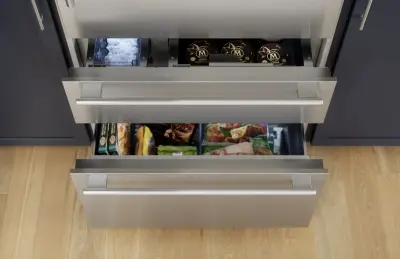 Thermador Freedom T36BB110SS refrigerator drawers